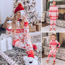 Laden Sie das Bild in den Galerie-Viewer, Roter Elch-Weihnachtsfamilien-Pyjama