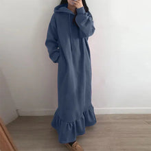 Laden Sie das Bild in den Galerie-Viewer, Hoodieförmiges Kleid mit Kapuzen