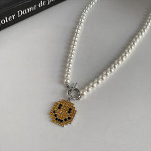 Laden Sie das Bild in den Galerie-Viewer, Einfache vielseitige Smiley-Perlenkette