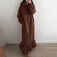 Laden Sie das Bild in den Galerie-Viewer, Hoodieförmiges Kleid mit Kapuzen