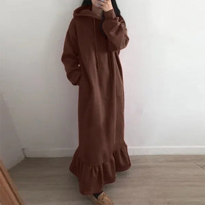Hoodieförmiges Kleid mit Kapuzen