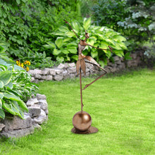 Laden Sie das Bild in den Galerie-Viewer, Tanzendes Gartenmädchen Statuen