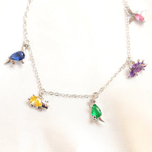 Laden Sie das Bild in den Galerie-Viewer, Kreatives süßes Dinosaurierarmband