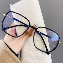 Laden Sie das Bild in den Galerie-Viewer, Tragbare Anti-Blaulicht-Lesebrille