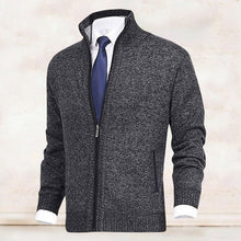 Laden Sie das Bild in den Galerie-Viewer, Herrenmode einfarbig Stehkragen Strickjacke