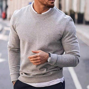 Minimalistischer Pullover mit Rundhalsausschnitt