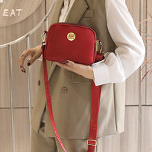 Laden Sie das Bild in den Galerie-Viewer, Modische multifunktionale Umhängetasche aus Nylon für Damen