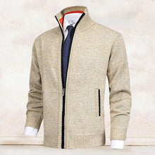Laden Sie das Bild in den Galerie-Viewer, Herrenmode einfarbig Stehkragen Strickjacke
