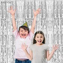 Laden Sie das Bild in den Galerie-Viewer, Partydekoration Fransenvorhang