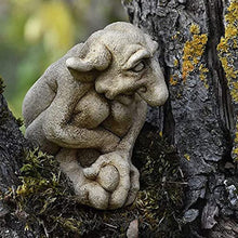 Laden Sie das Bild in den Galerie-Viewer, Kreative lustige Kobold-Ornamente aus Harz