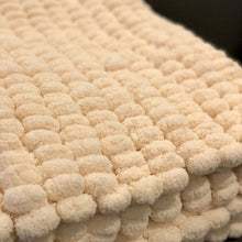 Laden Sie das Bild in den Galerie-Viewer, Winter DIY geflochtenes grobes Perlengarn