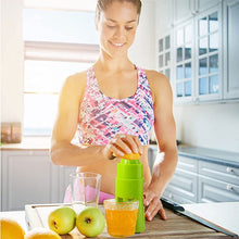 Laden Sie das Bild in den Galerie-Viewer, Manueller Multifunktions-Entsafter