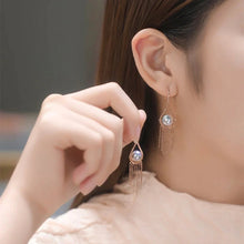 Laden Sie das Bild in den Galerie-Viewer, Perle Fransen Ohrringe