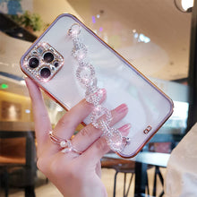 Laden Sie das Bild in den Galerie-Viewer, Transparente iPhone Handyhülle Mit Diamantkette
