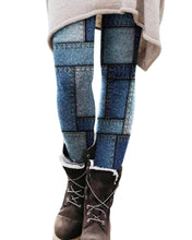 Laden Sie das Bild in den Galerie-Viewer, Hochelastische Leggings mit Print