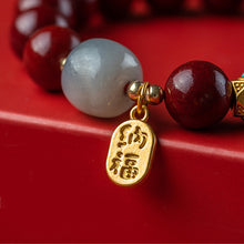 Laden Sie das Bild in den Galerie-Viewer, Glücksarmband aus Zinnober