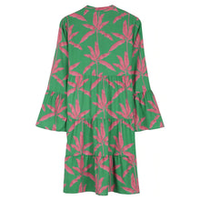 Laden Sie das Bild in den Galerie-Viewer, Kleid mit ausgestellten Ärmeln