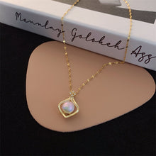 Laden Sie das Bild in den Galerie-Viewer, Tröpfchen Meerjungfrau Halskette