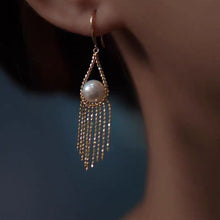 Laden Sie das Bild in den Galerie-Viewer, Perle Fransen Ohrringe