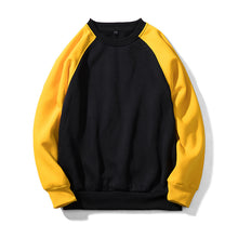 Laden Sie das Bild in den Galerie-Viewer, Kontrast-Sweatshirt mit Rundhalsausschnitt