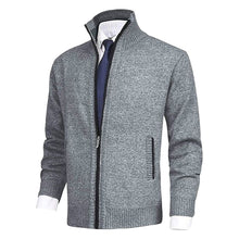 Laden Sie das Bild in den Galerie-Viewer, Herrenmode einfarbig Stehkragen Strickjacke