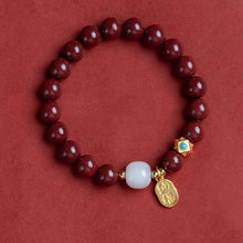 Laden Sie das Bild in den Galerie-Viewer, Glücksarmband aus Zinnober