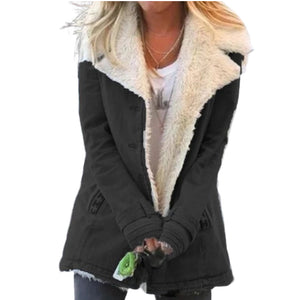 Flauschige Baumwollkleidung mit Revers