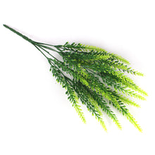 Laden Sie das Bild in den Galerie-Viewer, Mehrfarbige Lavendel Kunstblumen, 6 Stöcke