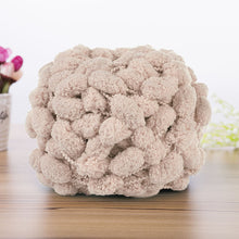 Laden Sie das Bild in den Galerie-Viewer, Winter DIY geflochtenes grobes Perlengarn