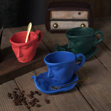 Laden Sie das Bild in den Galerie-Viewer, Kreative Exquisite Künstlerische Kuss-Kaffeetasse aus Keramik
