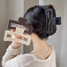 Laden Sie das Bild in den Galerie-Viewer, Klassische quadratische Haarkrallen