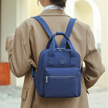 Laden Sie das Bild in den Galerie-Viewer, Superleichter Rucksack Wasserdichte Nylonstofftasche