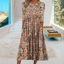 Laden Sie das Bild in den Galerie-Viewer, Bedrucktes Kleid mit Taschen und Rundhalsausschnitt