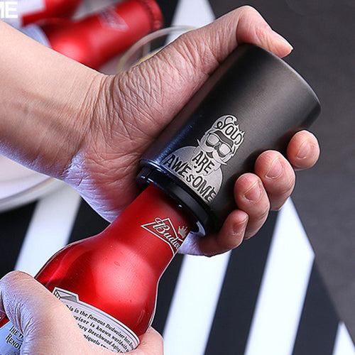 Automatischer Flaschenöffner mit Magnetverschluss