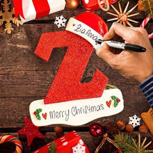 Laden Sie das Bild in den Galerie-Viewer, Weihnachtlicher dekorativer Buchstabenanhänger
