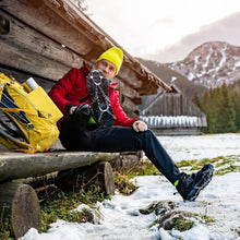 Laden Sie das Bild in den Galerie-Viewer, Rutschfester Überschuh aus Manganstahl