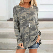 Laden Sie das Bild in den Galerie-Viewer, Langärmliges Camouflage-T-Shirt