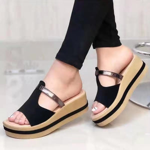 Beliebte Einfarbige Sandalen