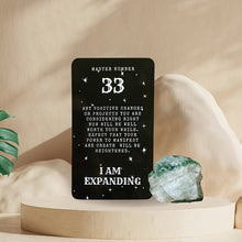 Laden Sie das Bild in den Galerie-Viewer, Hochwertige vergoldete Tarotkarten