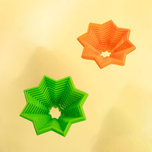 Laden Sie das Bild in den Galerie-Viewer, Dreidimensionales multifunktionales zusammengesetztes Miniaturspielzeug