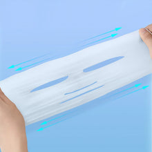 Laden Sie das Bild in den Galerie-Viewer, 3D Ohr hängende Silikon-Maskenabdeckung