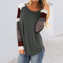 Laden Sie das Bild in den Galerie-Viewer, Langärmliges T-Shirt mit Rundhalsausschnitt in Kontrastfarbe