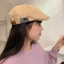 Laden Sie das Bild in den Galerie-Viewer, Einfarbige Trendige Baskenmütze