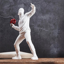 Laden Sie das Bild in den Galerie-Viewer, Blume-werfender Junge Ornament