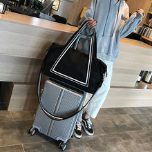 Laden Sie das Bild in den Galerie-Viewer, Sportliche Aufbewahrungstasche zur Nass- und Trockentrennung