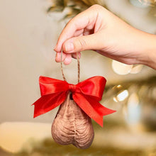 Laden Sie das Bild in den Galerie-Viewer, 3D-Weihnachtskugel-Dekorationsanhänger