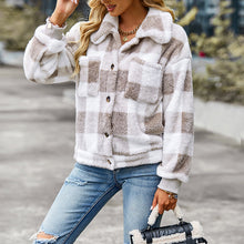 Laden Sie das Bild in den Galerie-Viewer, Karierter dicker Fleece-Mantel