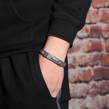 Laden Sie das Bild in den Galerie-Viewer, Glückliches drehbares Pixiu-Armband