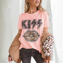 Laden Sie das Bild in den Galerie-Viewer, Rundhals-T-Shirt Mit Leoparden-Lippendruck