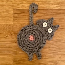 Laden Sie das Bild in den Galerie-Viewer, Süßer Katzenarsch Strickuntersetzer